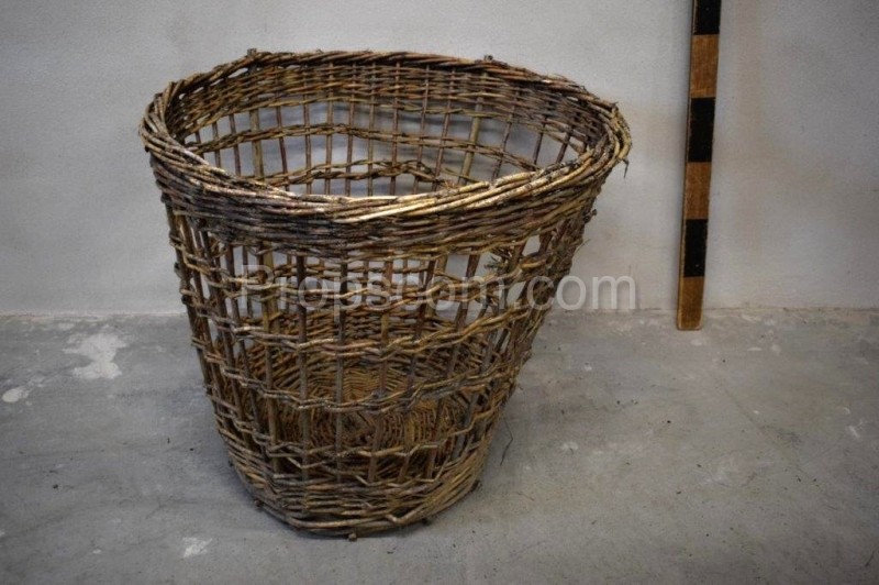 Wicker basket