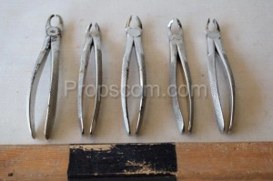 Dental forceps