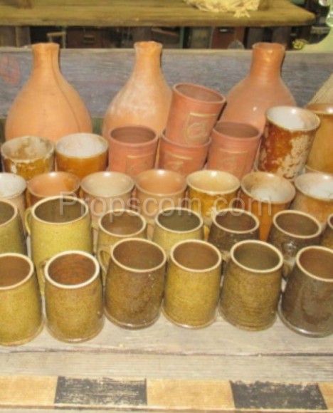 Ceramic honey mugs