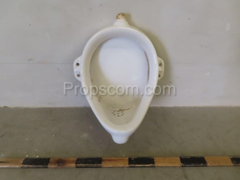 Urinal