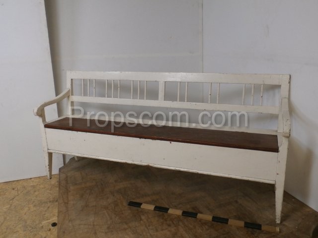 White-brown lacquered bench