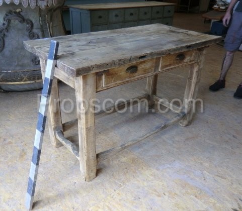 Wooden coffee table with drawers