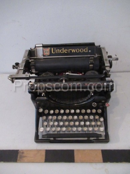 Underwood typewriter