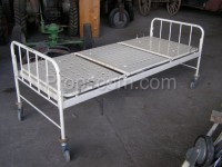 Mobile hospital bed