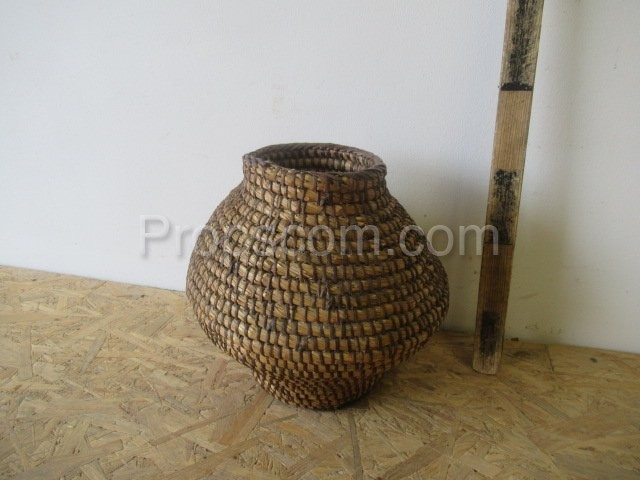 Wicker container small