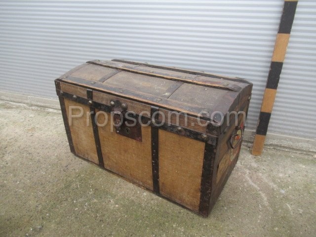 Ship's trunk