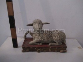 Statuette of a sheep