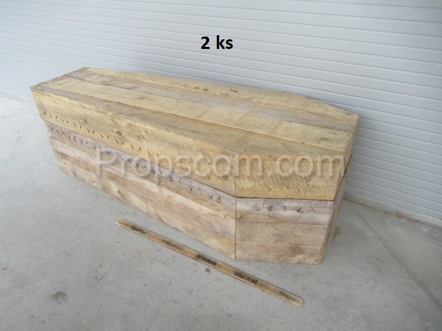 Light wooden casket