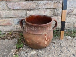 Ceramic pot