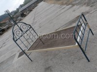 Wrought iron bed