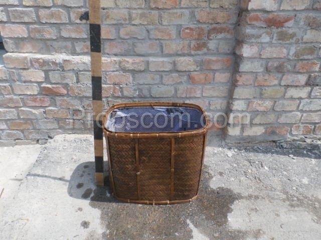 Wicker container small