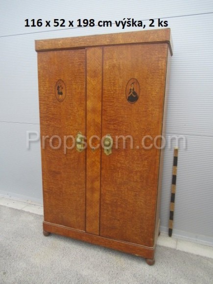 Double-wing cabinet