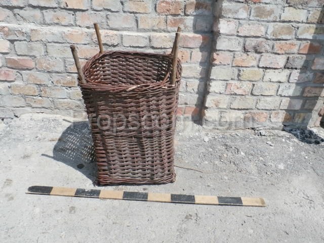 Large wicker container