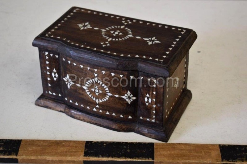 Jewelry box