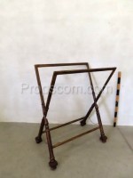 Folding stands