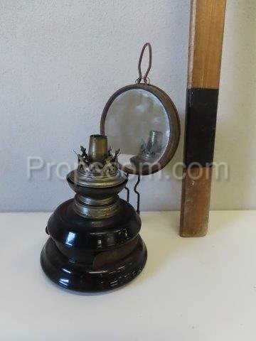 Oil lamp