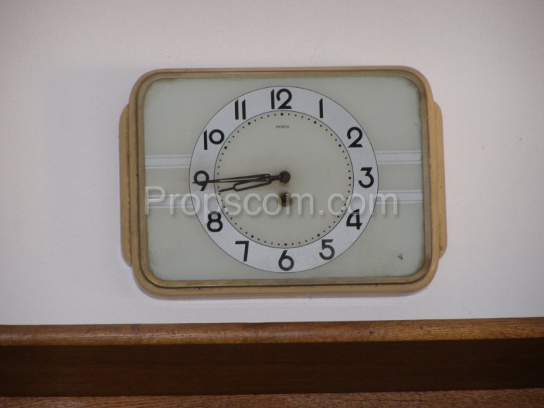 Wall clock