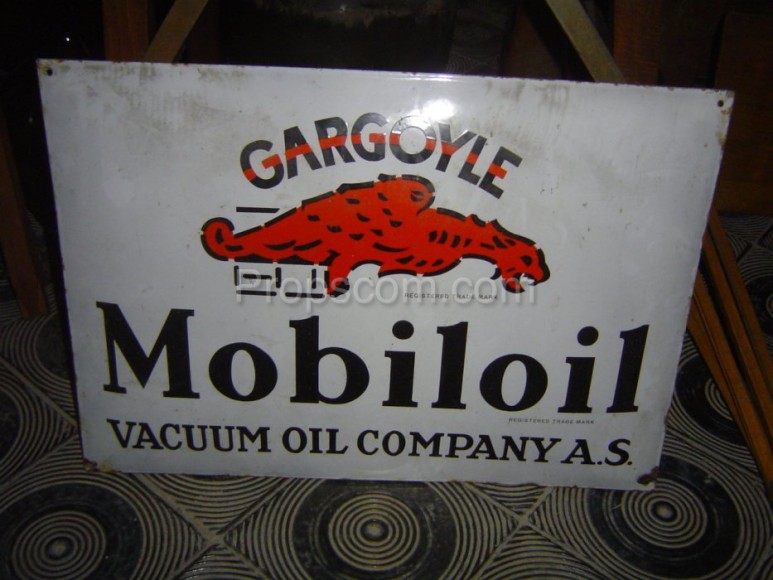 English advertising sign Mobiloil