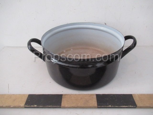 Enamel pot