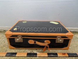 Travel suitcase