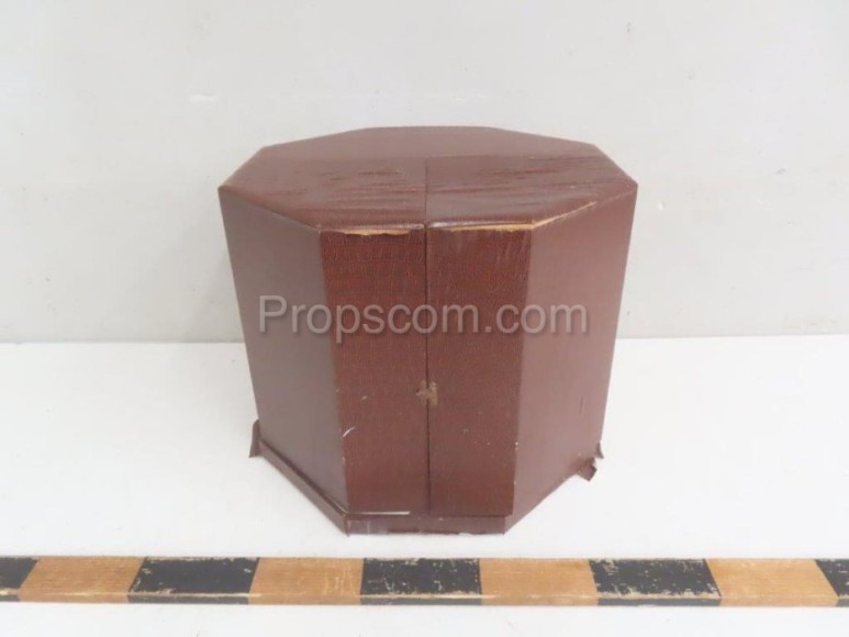 Octagonal box