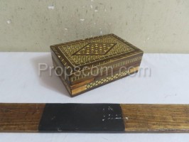 Wooden jewelry box