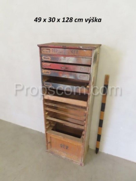 Workshop cabinet