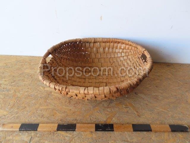 Wicker basket