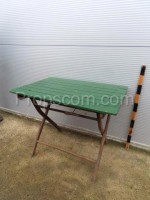 Garden folding table