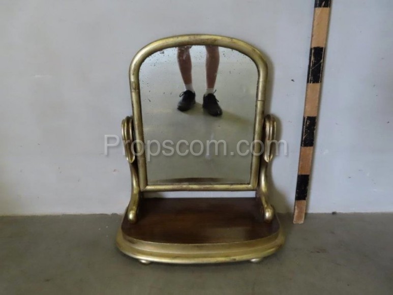 Table mirror