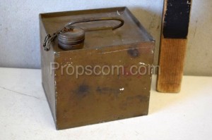 Small metal canister