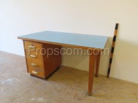 Write desk