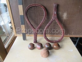 Tennis rackets