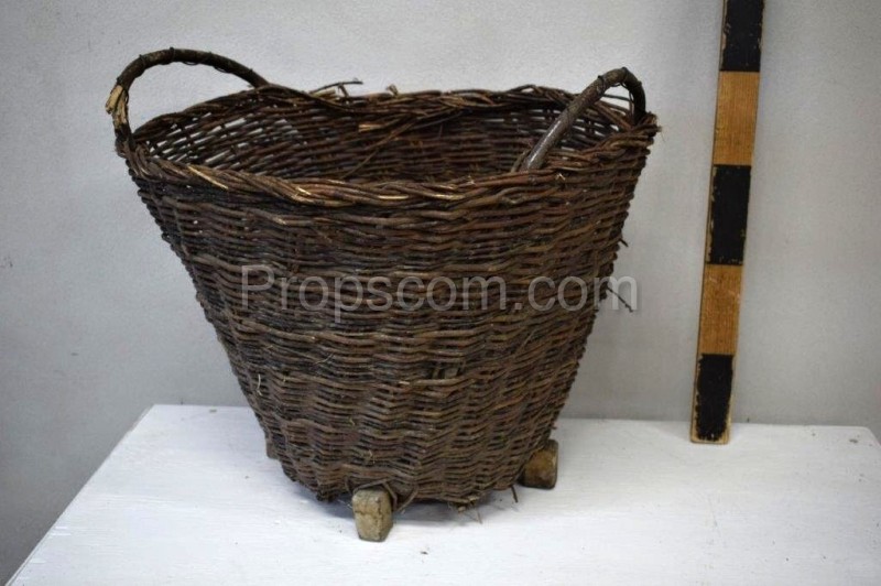 Wicker basket