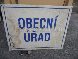 Informační cedule: Obecní úřad 