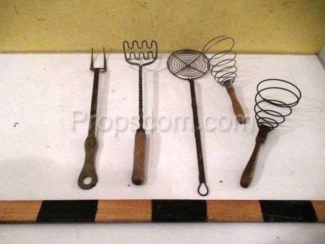 Kitchen utensils