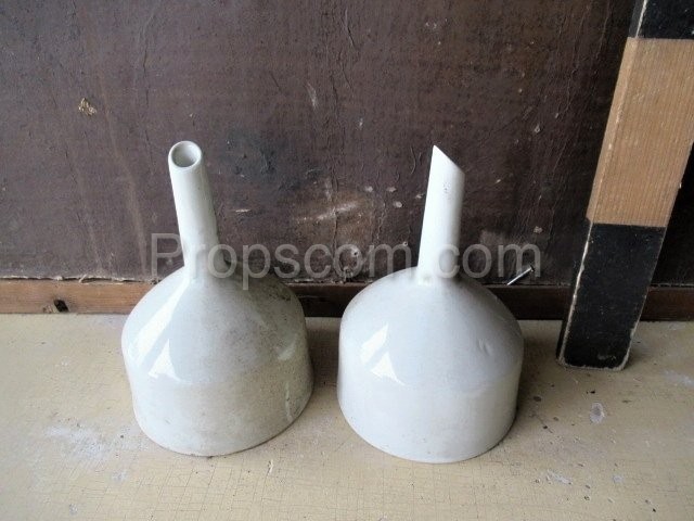 Porcelain funnels
