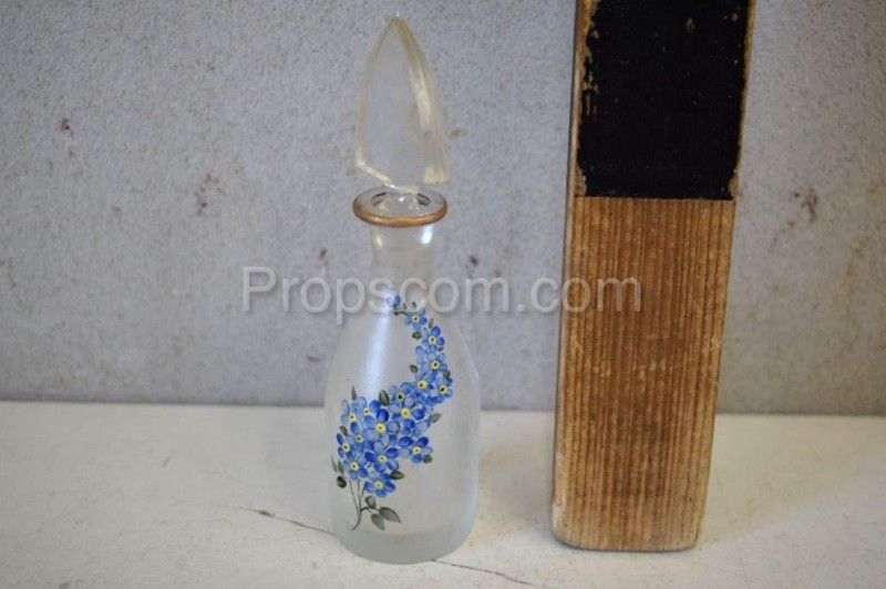 Perfume bottle