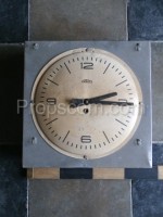 Industrial clock