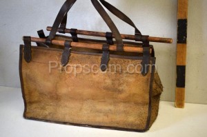 Leather bag