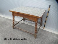 Umakart-Holztisch aus Holz