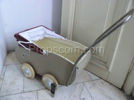 Doll buggy