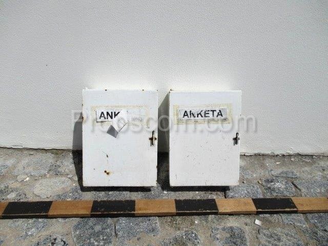 Survey boxes