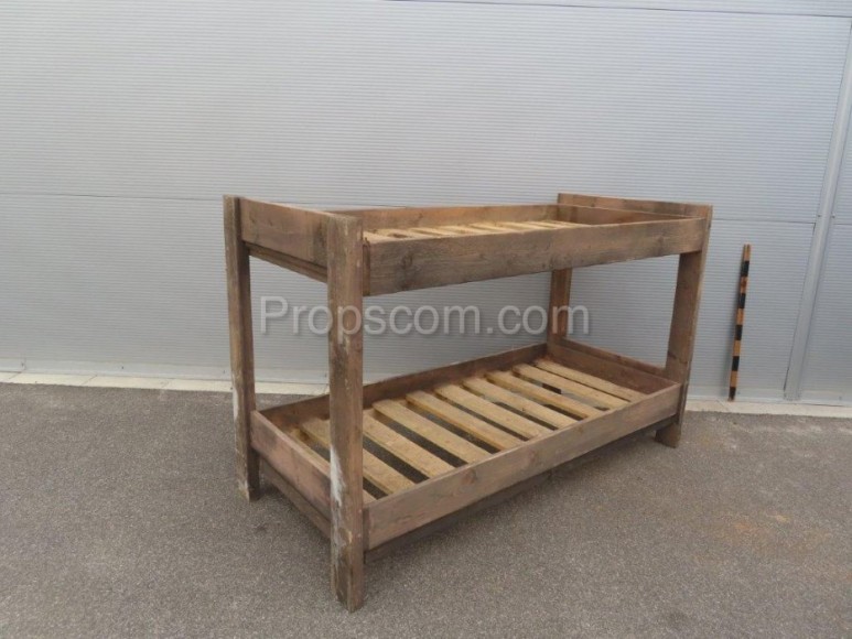 Etagenbett aus Holz