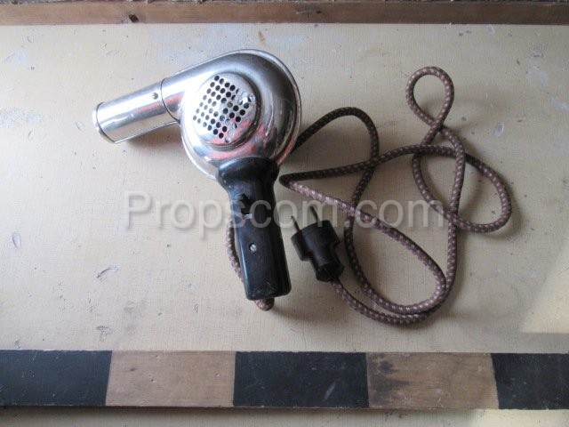 Hair dryer