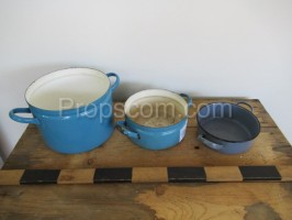 Enamel pots