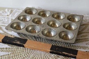 Balls mold for baking