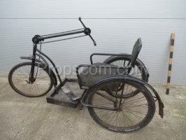 Tricycle for the disabled