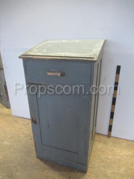 Workshop cabinet