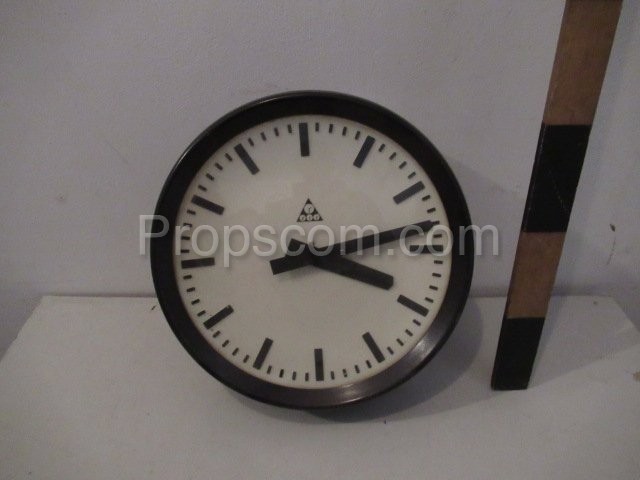 Wall clock